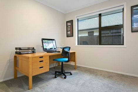 Photo of property in 1 Bourke Drive, Cambridge, 3434