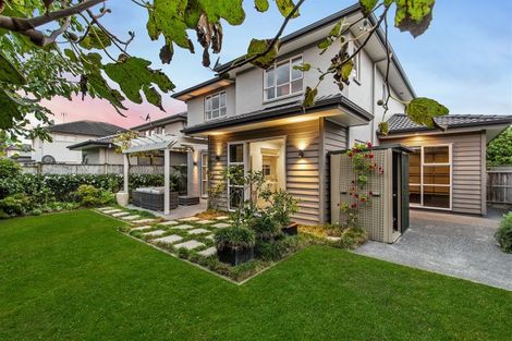Photo of property in 35 Searle Street, Stonefields, Auckland, 1072