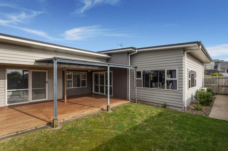 Photo of property in 6 Omega Place, Coastlands, Whakatane, 3120