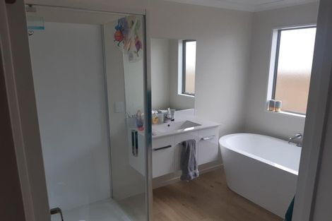 Photo of property in 11 Pakohe Street, Pegasus, 7612