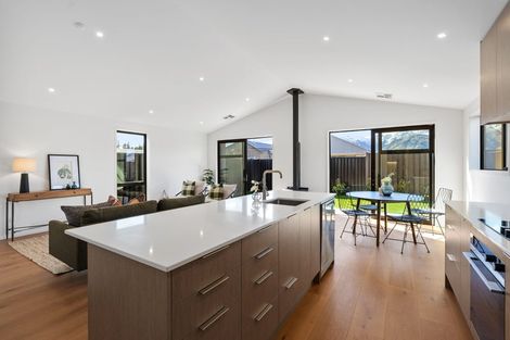 Photo of property in 51 Gillespie Street, Lake Hawea, 9382
