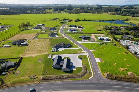 Photo of property in 7 The Lakes Drive, Kerikeri, 0230