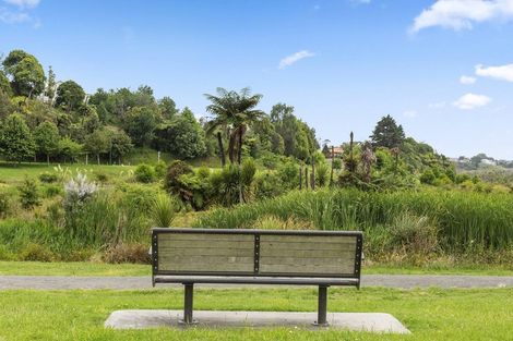 Photo of property in 2 Pohutukawa Way, Gate Pa, Tauranga, 3112