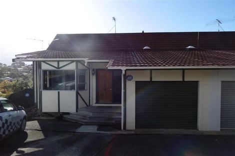Photo of property in 1/28 Oaktree Avenue, Browns Bay, Auckland, 0630