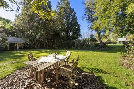 Photo of property in 202 Thompsons Track, Aongatete, 3178