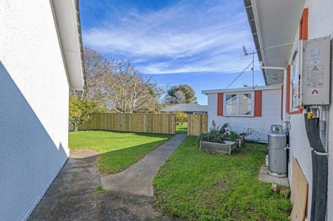 Photo of property in 33 Daniell Street, Bulls, 4818