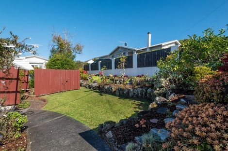 Photo of property in 1/15 Birkley Road, Bayswater, Auckland, 0622