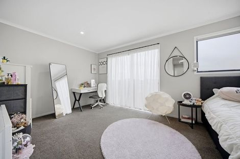 Photo of property in 117 Hobsonville Point Road, Hobsonville, Auckland, 0616