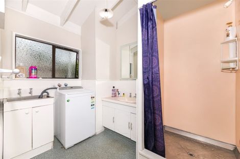 Photo of property in 134 Triangle Road, Massey, Auckland, 0614