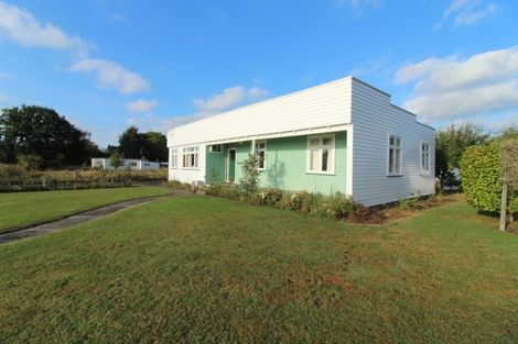 Photo of property in 14 Onslow Street East, Ohingaiti, Hunterville, 4785