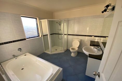 Photo of property in 44a Larne Avenue, Pakuranga Heights, Auckland, 2010