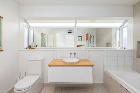 Photo of property in 2/16 Wakatu Avenue, Moncks Bay, Christchurch, 8081