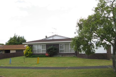 Photo of property in 7 Syntax Place, Conifer Grove, Takanini, 2112