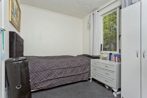 Photo of property in 1/13 Utting Street, Birkdale, Auckland, 0626