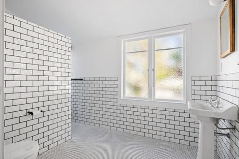 Photo of property in 34 Rawiri Street, Kaiti, Gisborne, 4010