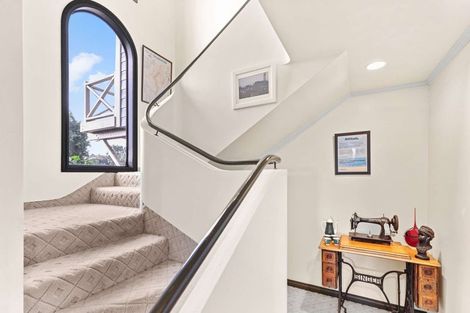 Photo of property in 22 Shakespeare Road, Bastia Hill, Whanganui, 4500