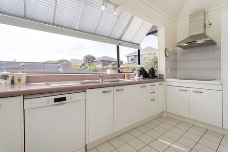 Photo of property in 44 Lakewood Avenue, Churton Park, Wellington, 6037