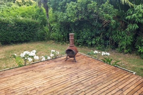 Photo of property in 1/24 Liston Crescent, Cockle Bay, Auckland, 2014