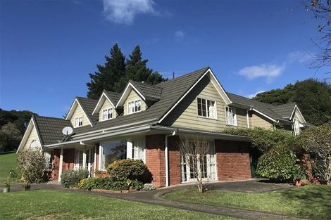 Photo of property in 26 Awhiorangi Promenade, Swanson, Auckland, 0816