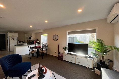 Photo of property in 8a Opapa Street, Titahi Bay, Porirua, 5022