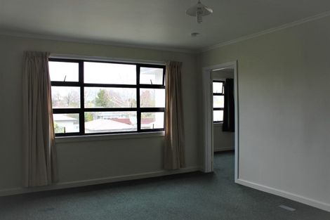 Photo of property in 553 Featherston Street, Roslyn, Palmerston North, 4414
