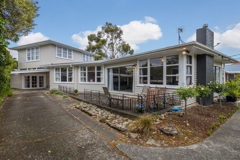 Photo of property in 9 Hall Grove, Ebdentown, Upper Hutt, 5018