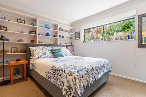 Photo of property in 41a Kotare Street, Waikanae, 5036