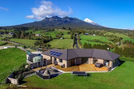 Photo of property in 663 Upper Pitone Road, Pitone, New Plymouth, 4374