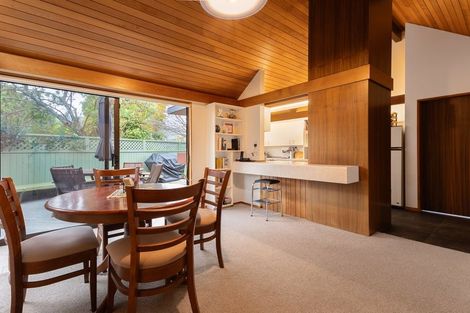 Photo of property in 10 Edgewater Street, Waikanae, 5036
