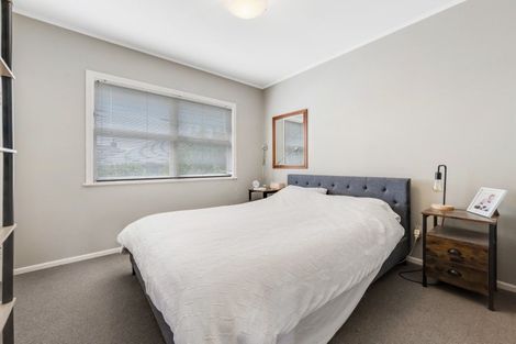 Photo of property in 11 Swan Crescent, Pakuranga, Auckland, 2010
