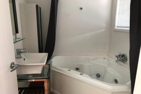 Photo of property in 537 River Road, Fairfield, Hamilton, 3214