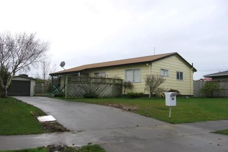 Photo of property in 37 Mcleavey Drive, Kelvin Grove, Palmerston North, 4414