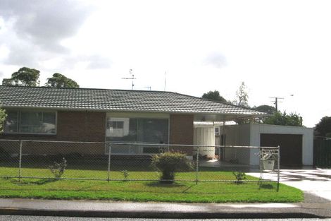 Photo of property in 1/73 Vodanovich Road, Te Atatu South, Auckland, 0610