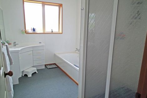Photo of property in 14 Hannah Place, Holmes Hill, Oamaru, 9401