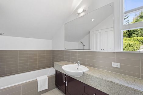 Photo of property in 48a Hackthorne Road, Cashmere, Christchurch, 8022