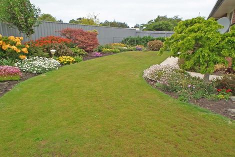 Photo of property in 14 Hannah Place, Holmes Hill, Oamaru, 9401