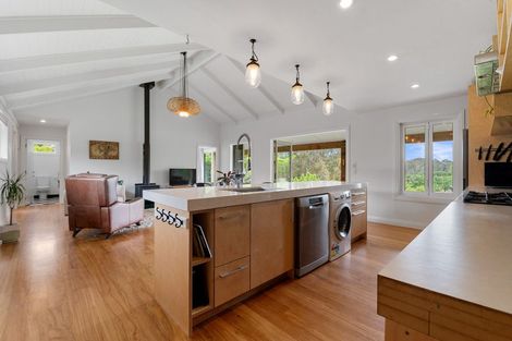 Photo of property in 1/142 Mapara Road, Acacia Bay, Taupo, 3385