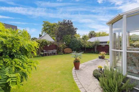 Photo of property in 7 Pelorus Place, Harewood, Christchurch, 8051