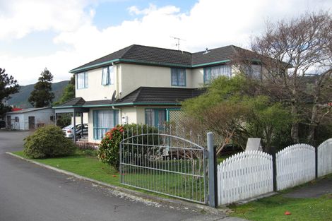 Photo of property in 16 Wainuiomata Road, Wainuiomata, Lower Hutt, 5014