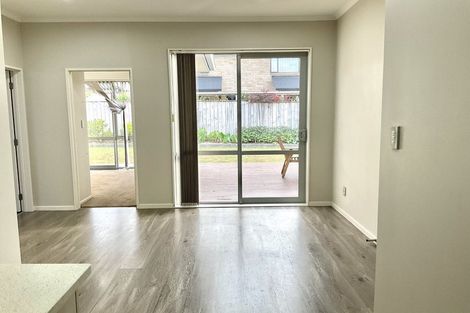 Photo of property in 20 Ballindrait Drive, Flat Bush, Auckland, 2019