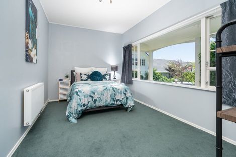 Photo of property in 8 Lethenty Way, Karori, Wellington, 6012