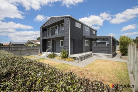 Photo of property in 45 Edinburgh Street, Waihi Beach, 3611