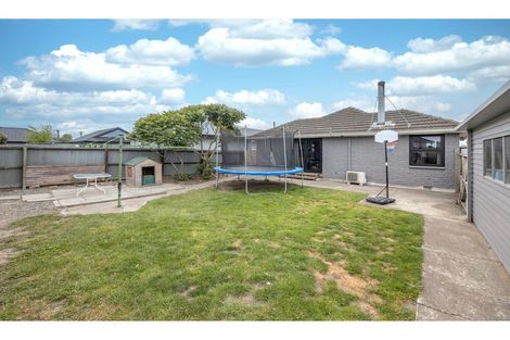 Photo of property in 34 Vancouver Crescent, Wainoni, Christchurch, 8061
