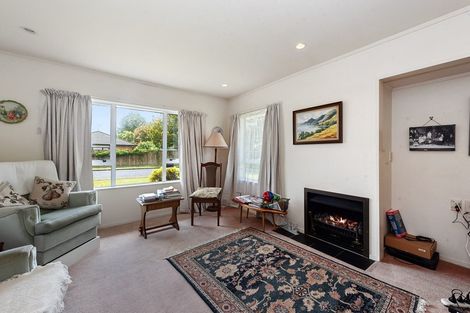 Photo of property in 31 Forth Crescent, Glenview, Hamilton, 3206