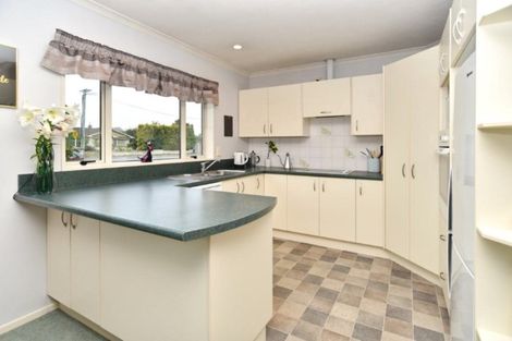 Photo of property in 395 Yaldhurst Road, Russley, Christchurch, 8042