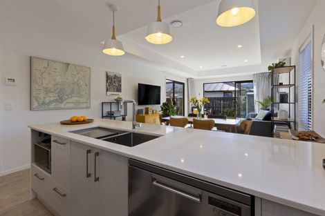 Photo of property in 11 Red Cottage Drive, Lake Hayes, Queenstown, 9304