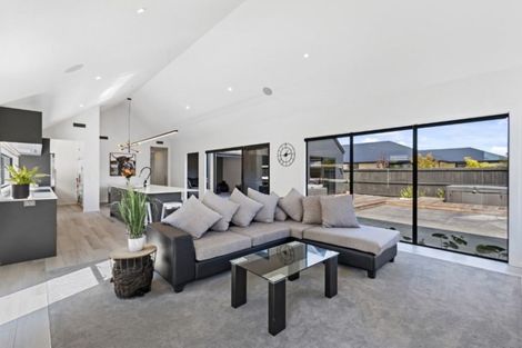 Photo of property in 14 Farthing Drive, Prebbleton, 7604