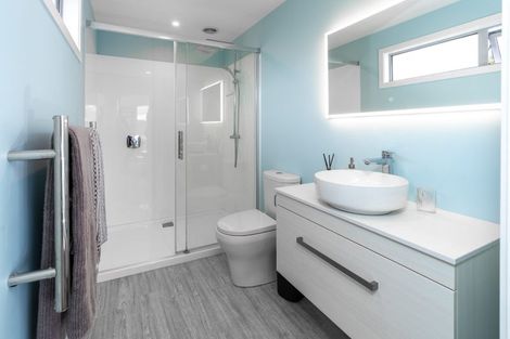 Photo of property in 39a Wharemauku Road, Raumati Beach, Paraparaumu, 5032