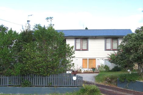 Photo of property in 49 Glen Marine Parade, Glendene, Auckland, 0602