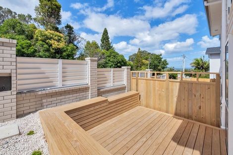Photo of property in 68 Channel View Road, Campbells Bay, Auckland, 0630